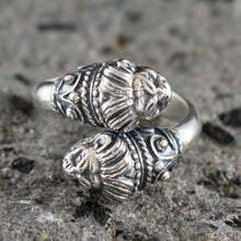 Load image into Gallery viewer, Lion Head Silver Ring - Size Between Us 6 to 9 - Symbol of Strength
