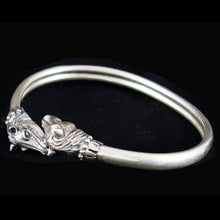 Load image into Gallery viewer, Horse Head Silver Bracelet - Symbol of Wealth - Prosperity
