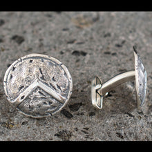 Load image into Gallery viewer, Spartan Shield Silver Cuff link - King Leonidas - Ultimate Warriors - Thermopylae
