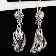 Load image into Gallery viewer, Capricorn Head Silver Earrings - High Quality Item - Ancient Greece
